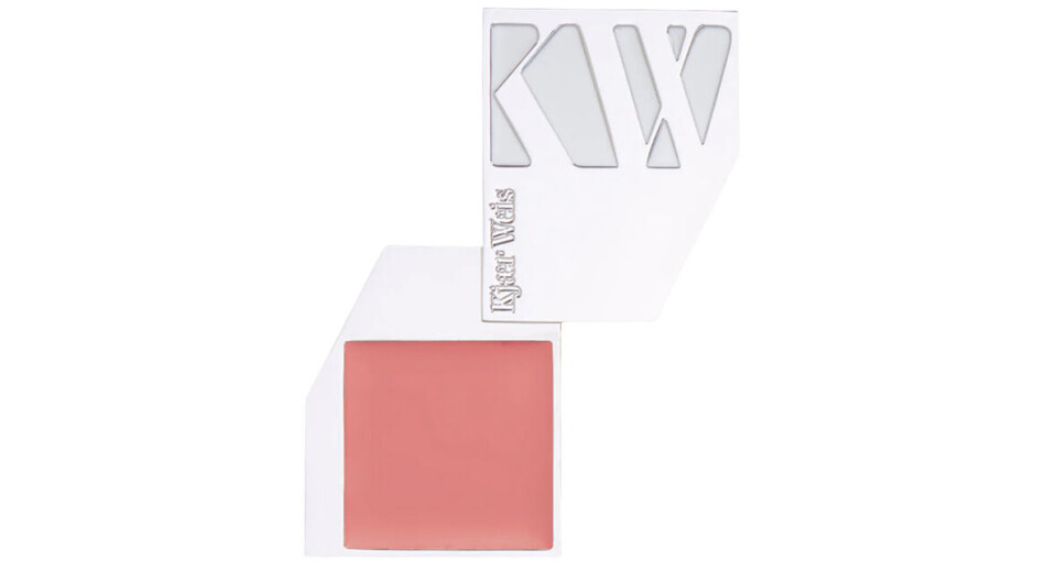 Blossoming Cream Blush, Kjær Weis, 400 kr.