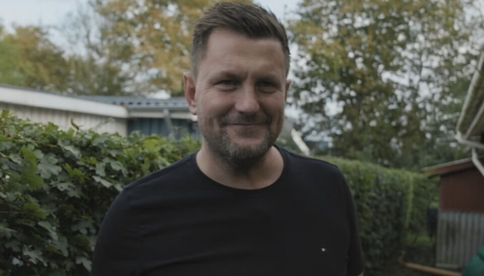 Kendte ikke til balladen: Pludselig dukkede et tv-hold op i Dolkens kolonihave