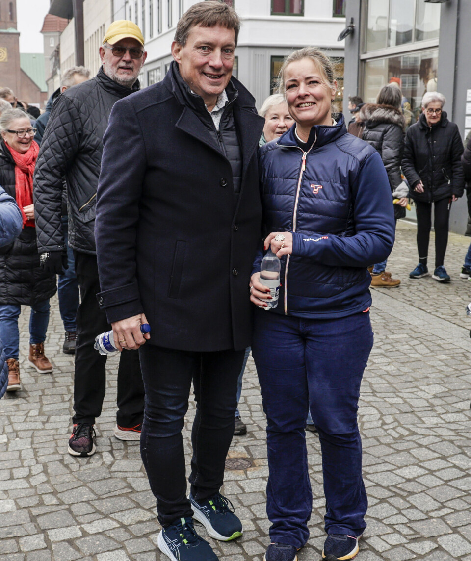 I foråret 2024 arrangerede Jesper Panorama en gåtur rundt i Silkeborg sammen de andre 'Fem fede kokke', og selvfølgelig var Camilla med på turen. Dengang havde de begge nogle flere kilo på sidebenene, som de siden har tabt.