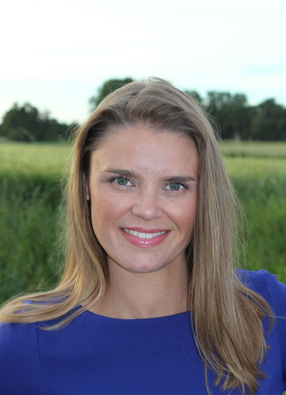 Louise Bunnage er uddannet cand.scient.soc inden for antropologi og socialvidenskab. Hun har arbejdet med astrologi siden 2008 og er flittigt benyttet af mange medier.