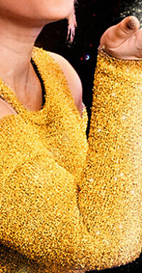 De er årets værter ved Dansk Melodi Grand Prix 2025