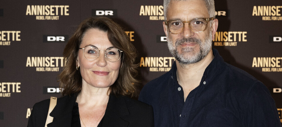 Efter 28 år sammen står Kaya Brüel og hendes mand i en ny situation