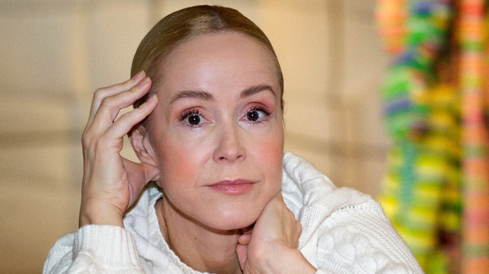 Tina Dickows mand var forlovet, da de mødtes: ”Jeg havde virkelig ikke lyst til at ødelægge noget, så jeg kæmpede meget imod”