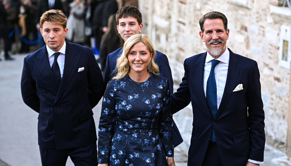 Kronprins Pavlos og kronprinsesse Marie-Chantal med sønnerne, prins Constantine Alexios og prins Aristides Stavros ved prins Nikolaos og Chryssi Vardinogiannis bryllup i Athen fredag den 7. februar 2025.