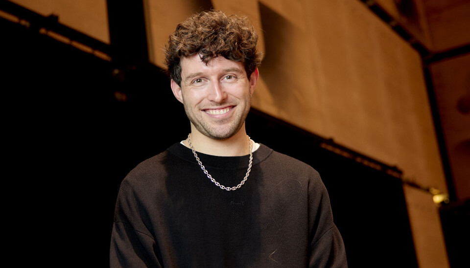 Max Ulver deltager i Dansk Melodi Grand Prix 2025 med sangen 'Supernova'.