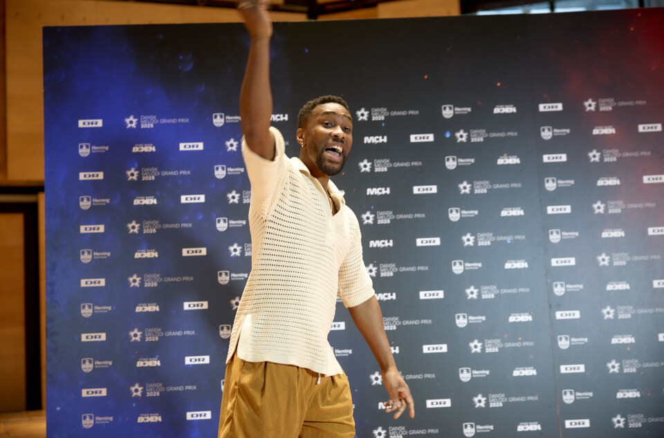 Hervé Toure deltager i Dansk Melodi Grand Prix 2025 med sangen 'Allez Allez'