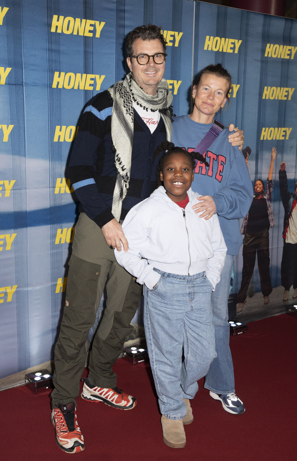 Pelle Hvenegaard, hustruen Caroline Hvenegaard og datteren Zoe Ukhona Gullacksen Hvenegaard.