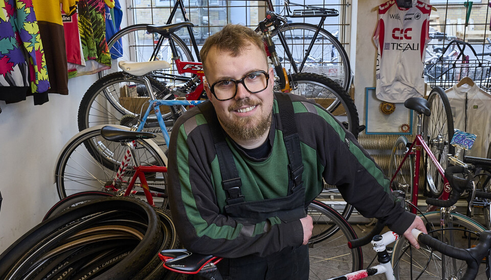 Billede 1 - Preben er svært ordblind og blev stillet en førtidspension i udsigt som 18 årig. Men han ville noget andet. Nu har han sin egen cykelklinik i Aarhus forstaden Holme.