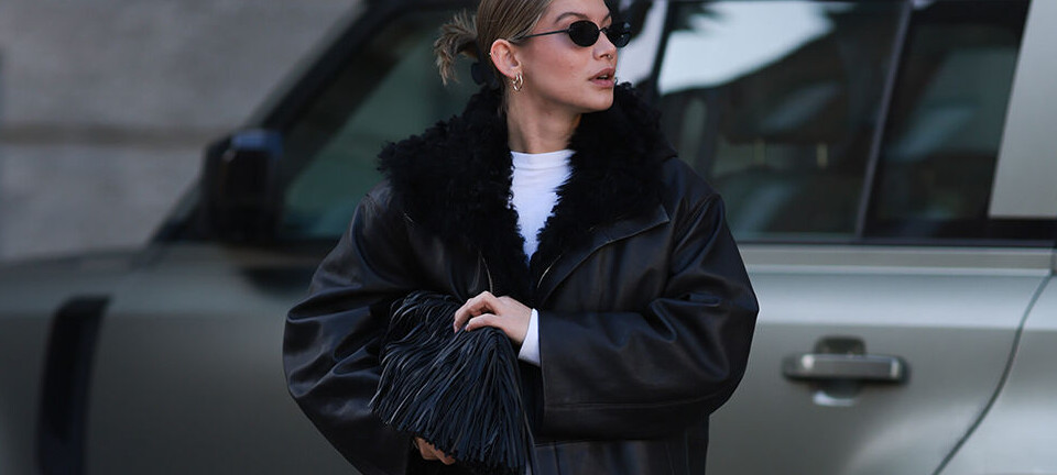 Jakken, der passer til alt: Her er 10 af sæsonens flotteste læderjakker