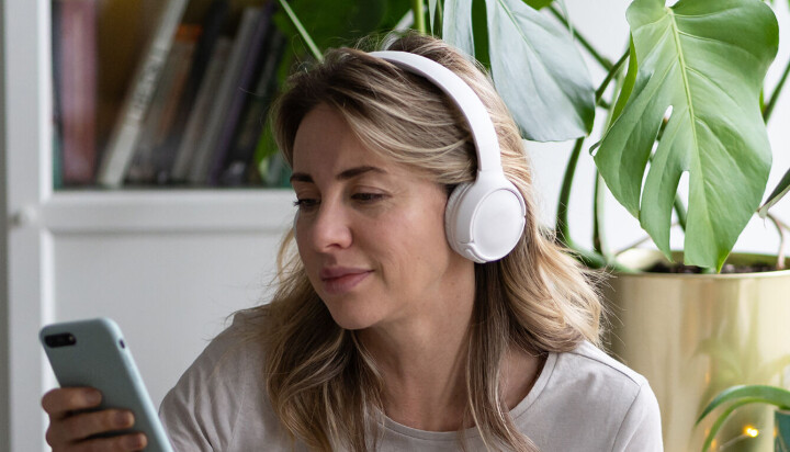 Disse to podcasts bør du lytte til lige nu