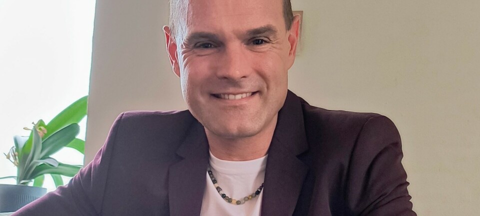 ”Jeg bliver en bedre udgave af mig selv, når jeg tager makeup og neglelak på”