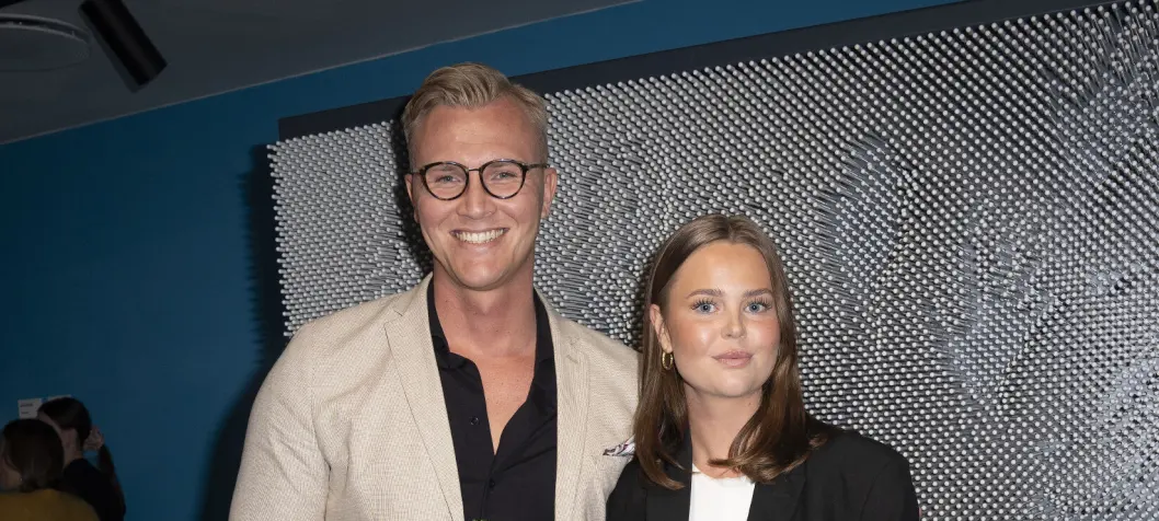 "Bachelorette"-deltager Mads Rommelhoff på knæ: Største og vigtigste ja