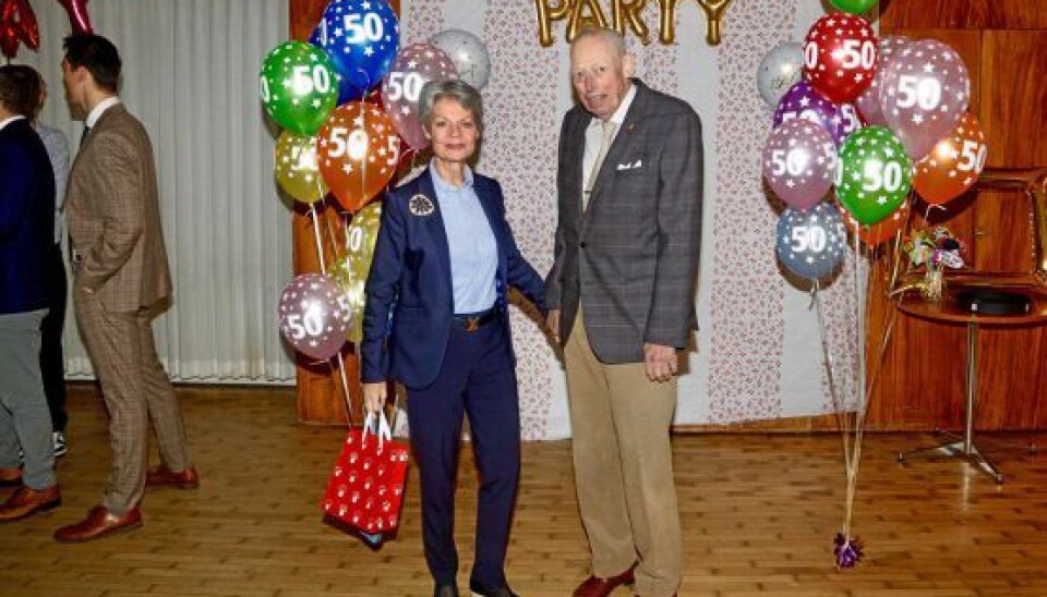 Grev Ingolf, 82, glædede sig til at fejre sine niecer sammen med grevinde Sussie, 72. (Foto: Chris Christophersen/Royal Press Photo)