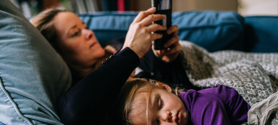 Mange unge piger er afhængige af sociale medier – men det er ikke dem, der er problemet