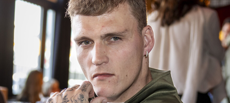 Et af Sebastian Bulls største traumer handler om hans mor – og han har brug for at tale med hende om det