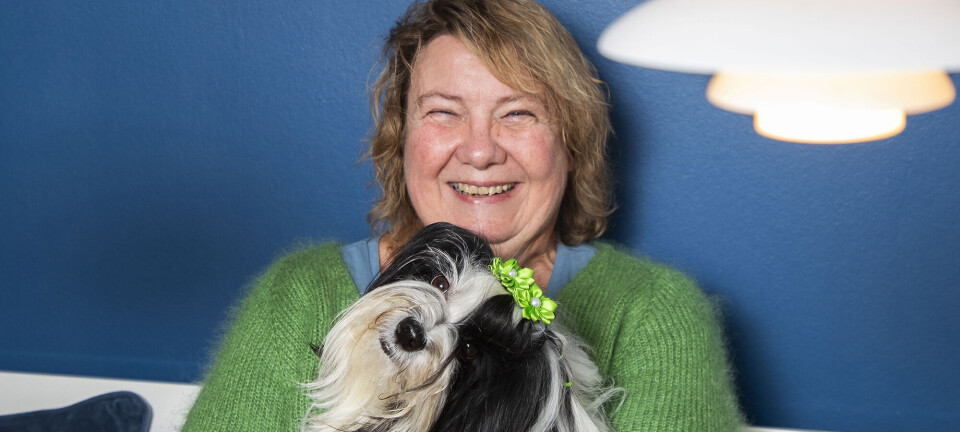 Da Tine mistede sin mand, blev en lille hund hendes redning: ”Det giver mig en følelse af lykke og glæde”