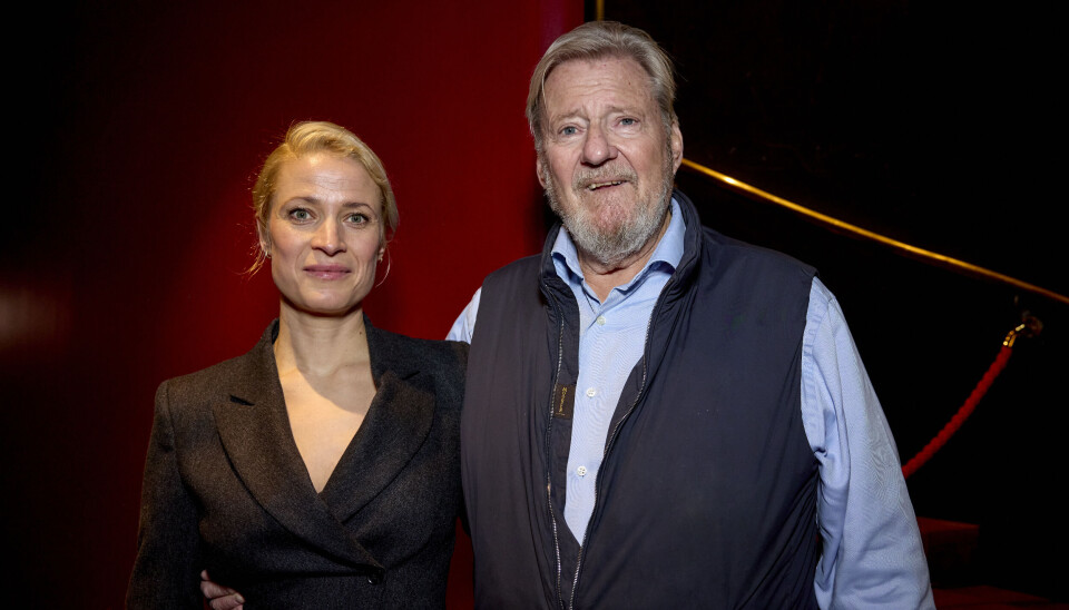 Nora Sand spilles af Marie Sandø Jondal, 41, og hun har ikke sit skuespiltalent fra fremmede. Hendes far er 81-årige Waage Sandø fra ”Rejseholdet” og ”Krøniken”, og Maries mor er Pia Jondal, som var med i ”Norskov”.