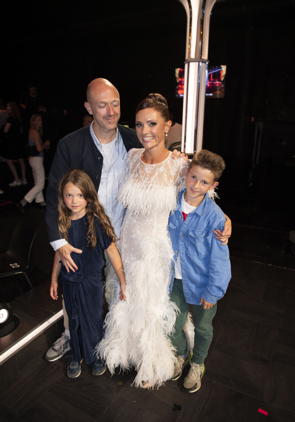 Mikkel Lucas Overby og Lise Rønne med børnene Eva og Nelson til 'Vild med dans' i 2021