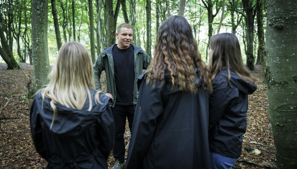 Mads i 'Kærlighed hvor kragerne vender'