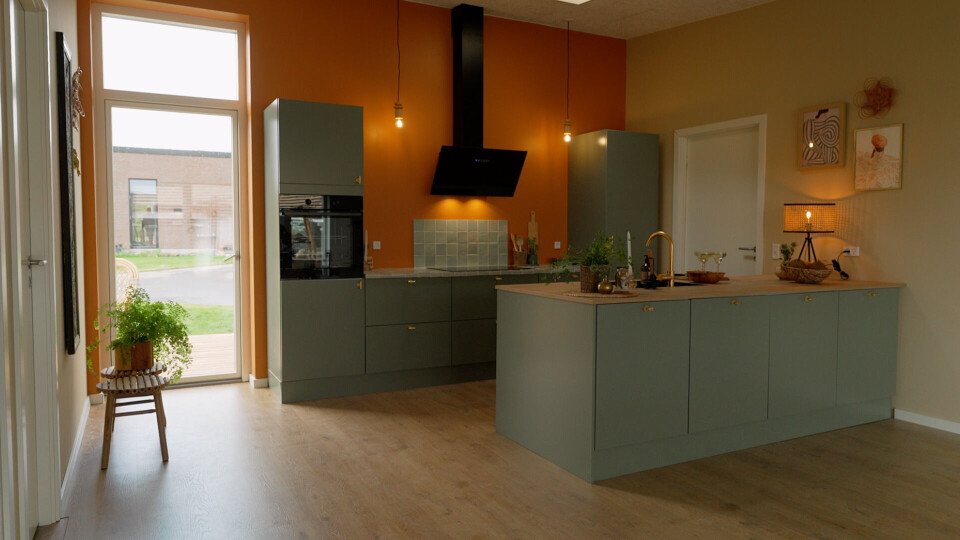 Køkkenet i gult hus