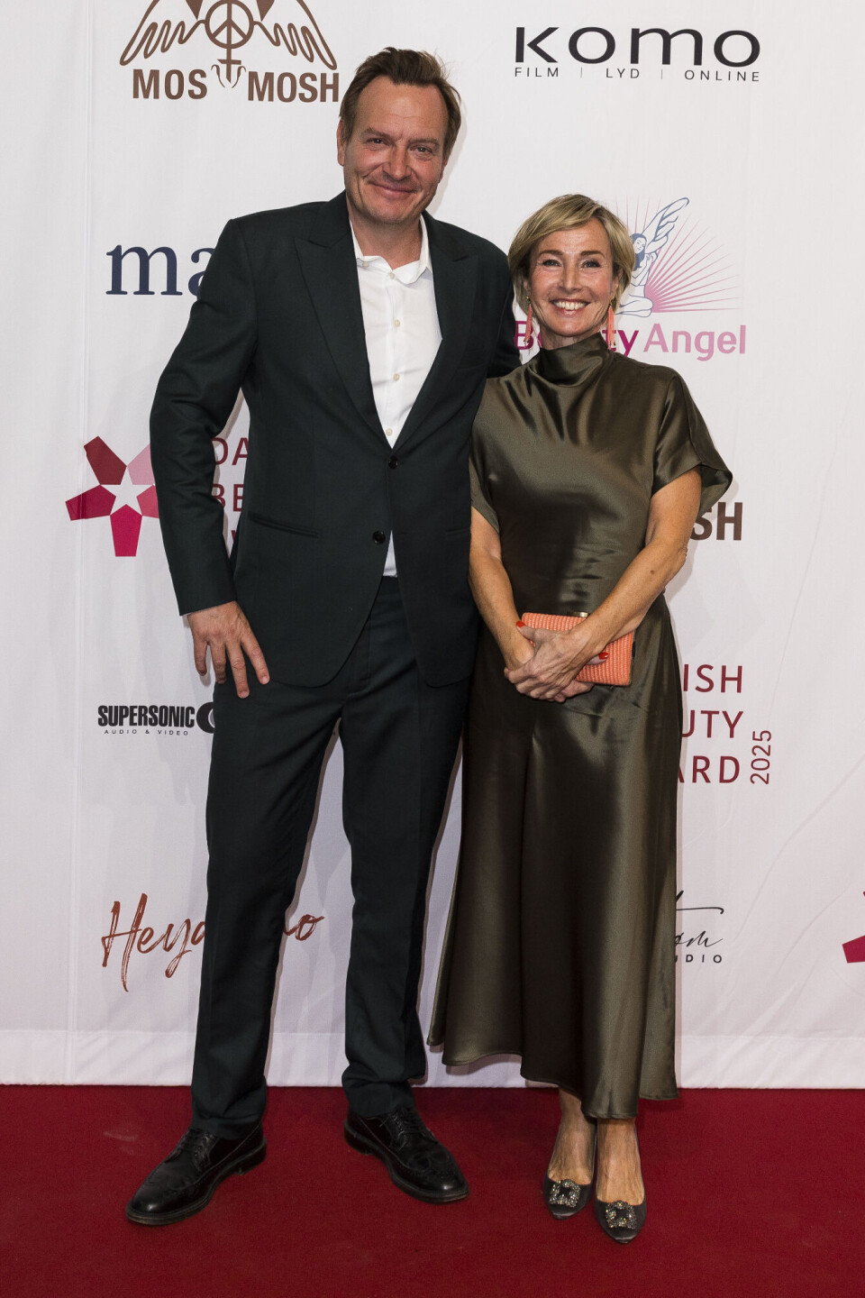 Rasmus Tantholdt afslører: Jeg stjæler Natasja Crones beautyprodukter