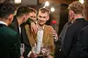Kvinderne møder mændene i første episode af 'Bachelorette'.