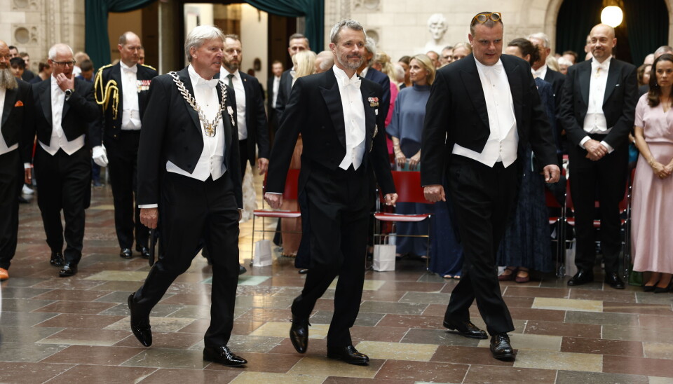 Kong Frederik fortsætter en næsten 100 år lang tradition med kongelig deltagelse ved medaljeoverrækelsen.