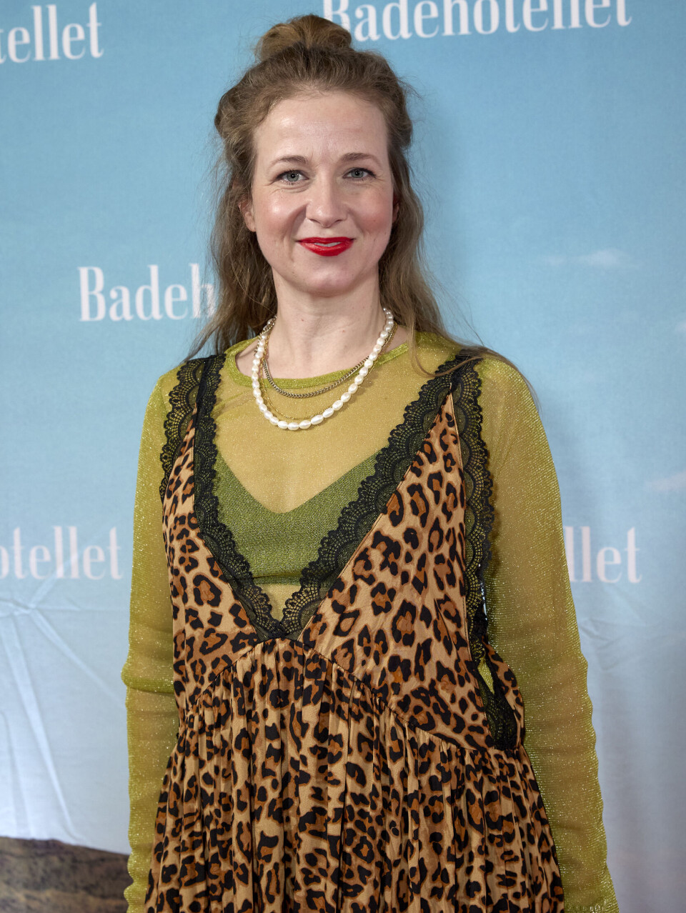 Ulla Vejby til gallapremiere på 'Badehotellet' sæson 10.