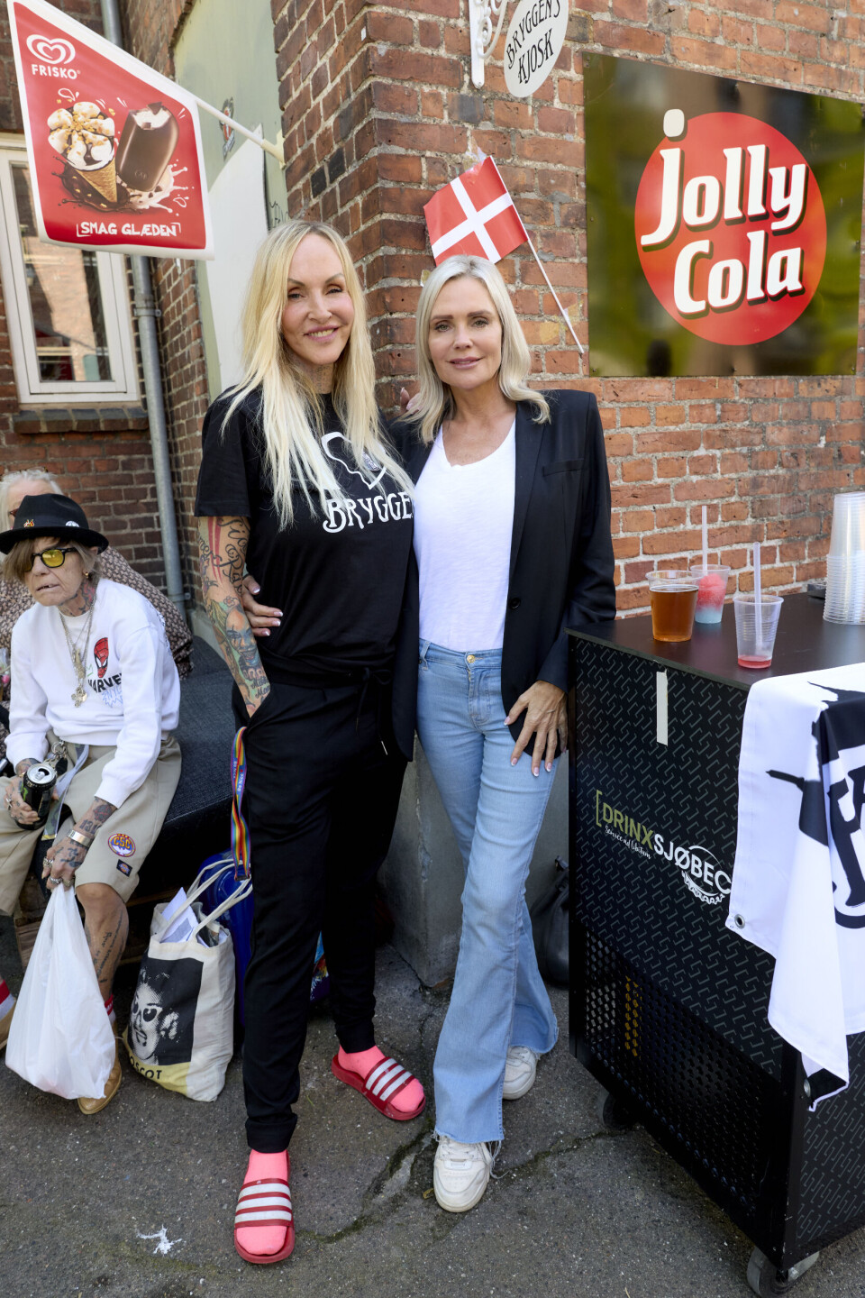 Linse og Janni Ree ved åbningen af Bryggens Kjosk.