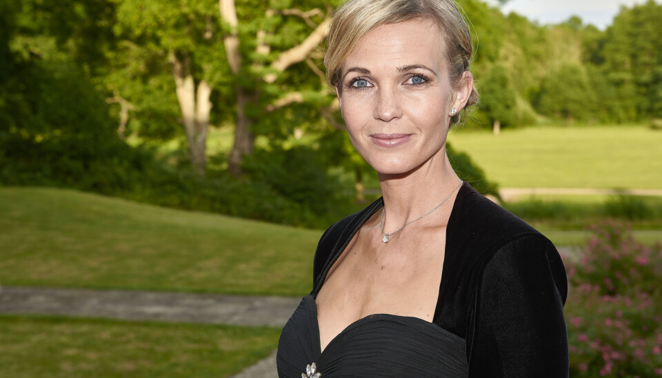 AFSLØRING: Det skete der med Tina Lunds øreringe