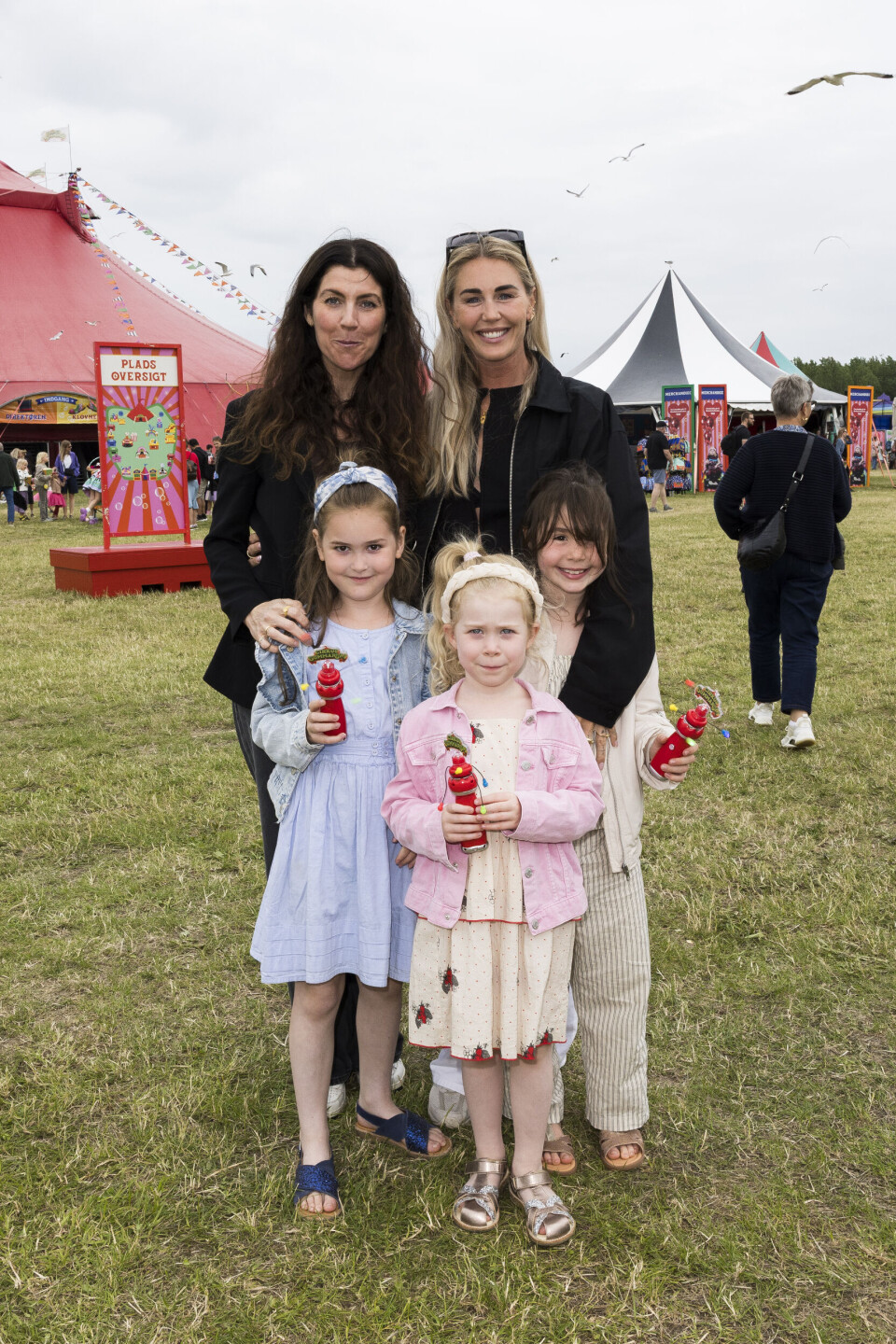 Jeanette Ottesen og datteren til premiere på cirkus summarum 2025