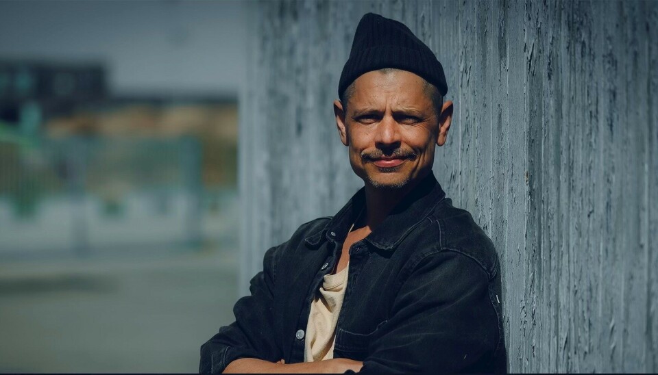 Dennis Nielsen fra TV 2--programmet 'Vi drukner i rod'.