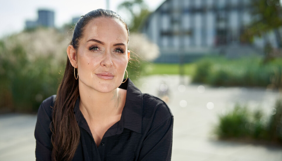 Geggo til interview på Amager forbindelse med tv-programmet 'Langt fra Bryggen'