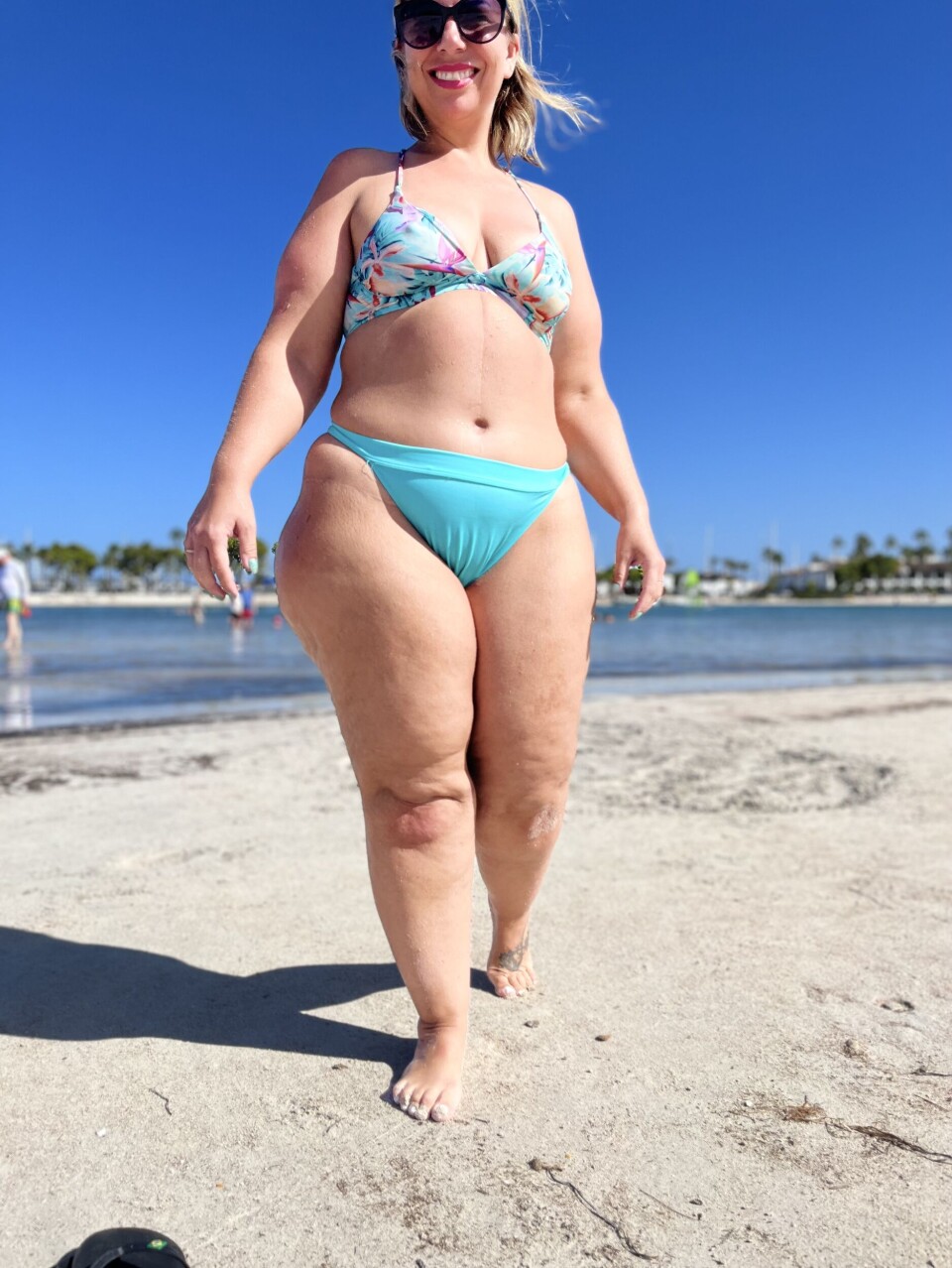 Maja Aagaard på stranden