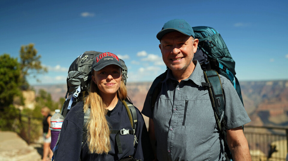 Anne Sofie og far Michael, som er eksportsælger, er lilla hold i ”Først til verdens ende”