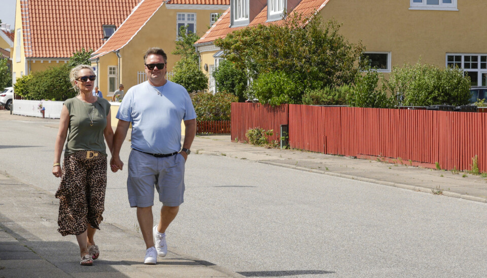Parret har skiftet ferielejligheden i Tyrkiet ud med et lækkert sommerhus centralt i Skagen by, og de elsker den hyggelige stemning på toppen af Danmark.