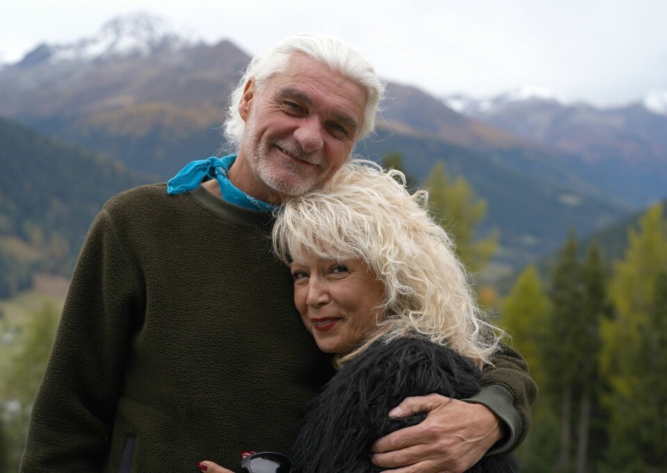 Femia og JR under opholdet på 'Hotel Romantik'