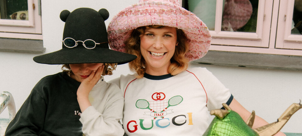 Oh Land glemmer ofte én ting – og du kan måske genkende det, hvis du er mor til flere