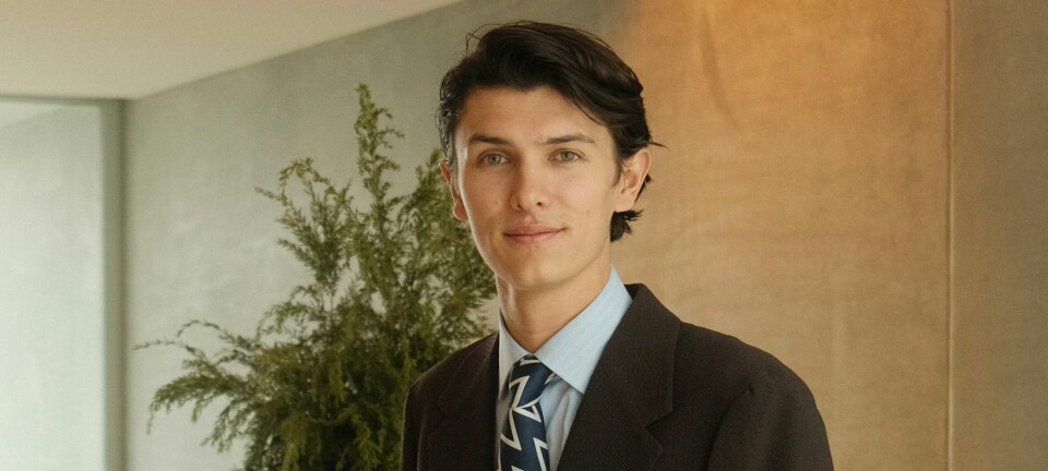 Sød video: Grev Nikolai overrasket af kæresten i Venedig