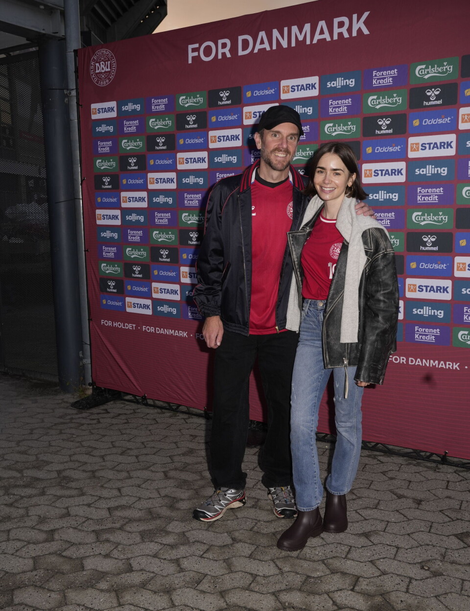 Lily Collins og Charlie McDowell i Parken