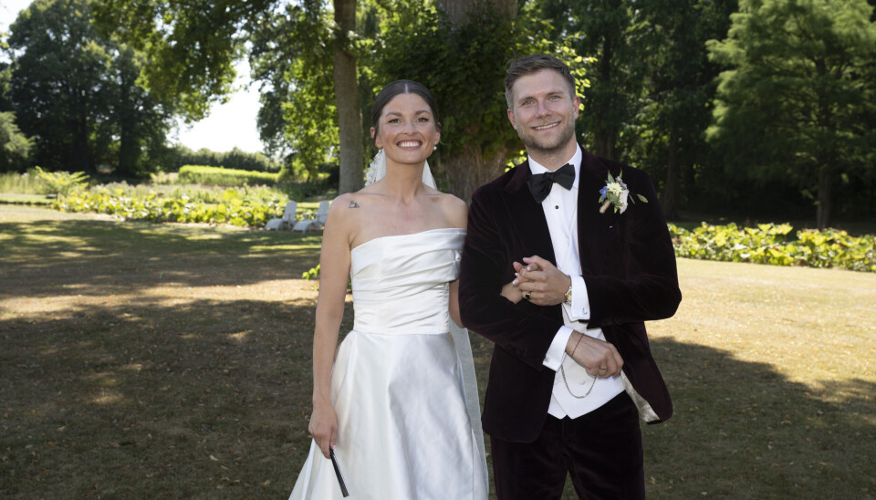 Laila Friis-Salling og Mads Madsen bryllupsbillede