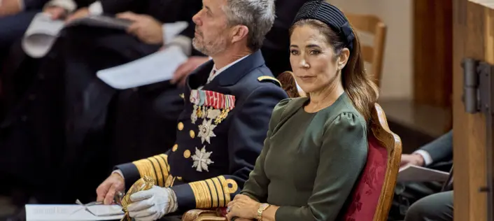 Dronning Mary mindedes de faldne: Himlen åbnede sig