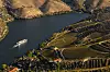 Et særligt landskab: På et Douro-krydstogt flyder man gennem Unesco-beskyttede vinmarker.