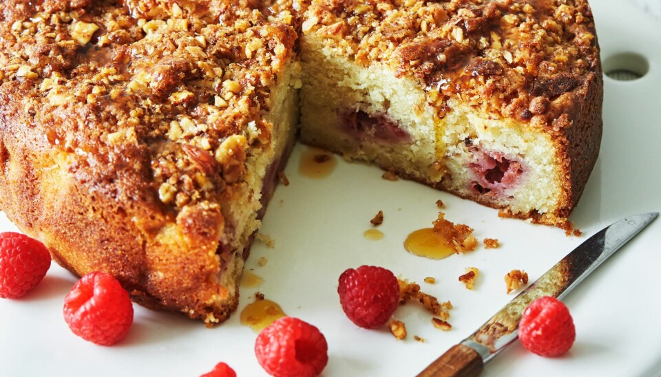 Hindbær-æble crumble med ricotta
