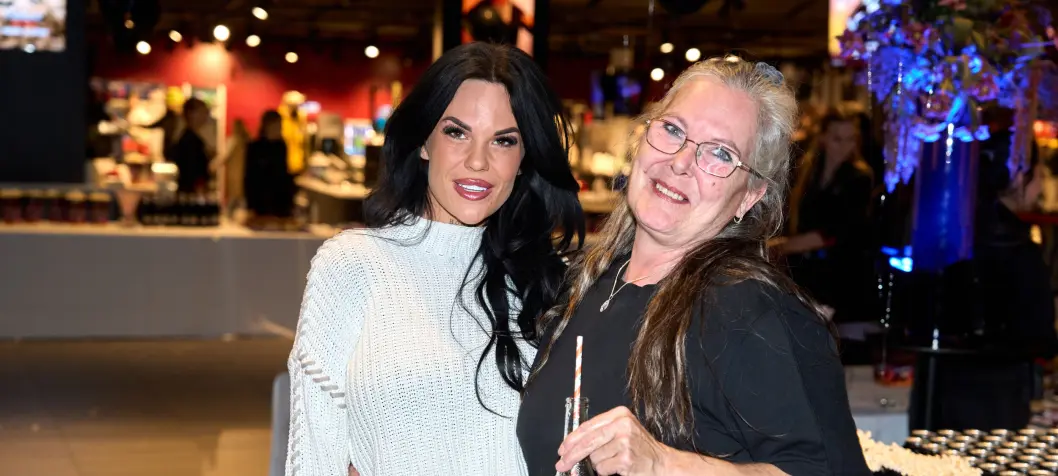 Mor ser Christel knalde på tv: "Jeg kigger da på"