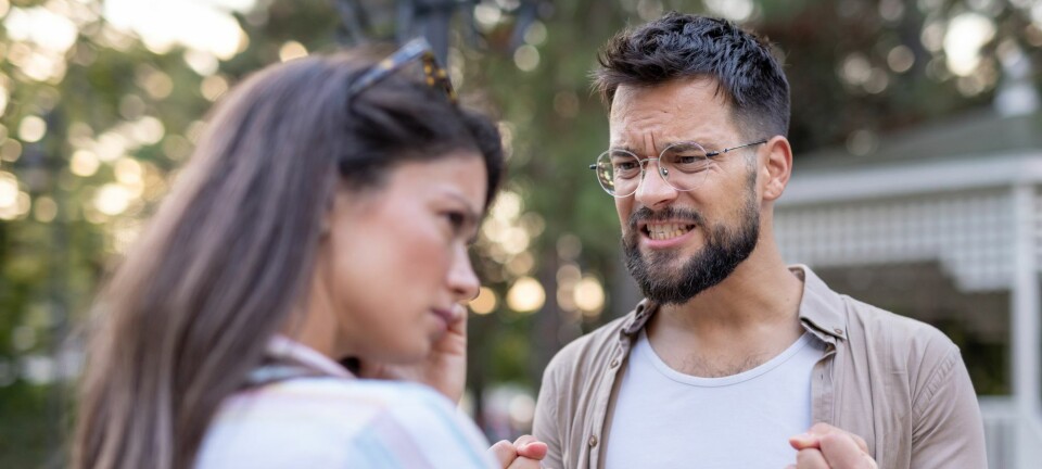 Min kæreste behandler mig som en hund