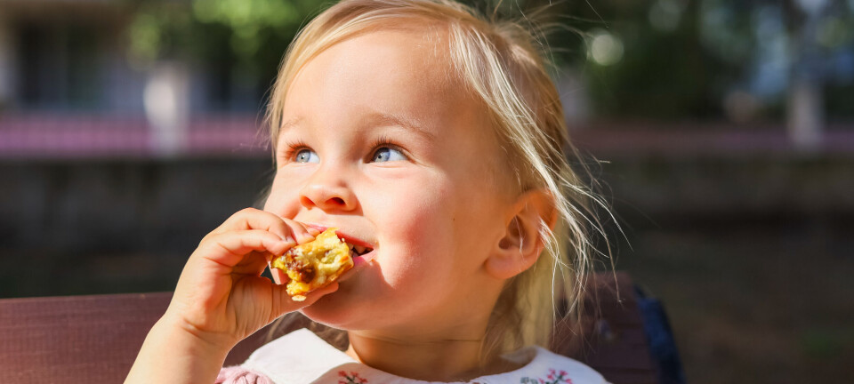 Laver du disse fejl, når dit barn får søde sager? 'Det kan gøre børn mere interesseret i slik'