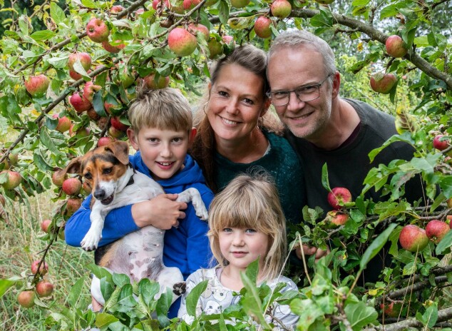 Signe indså noget vigtigt under sin barsel – i dag har familien en helt ny hverdag