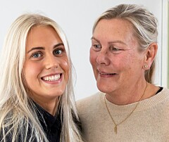 Da Molly blev forældreløs som seksårig, flyttede hun hjem til sin moster: ”Jeg skifter imellem at kalde hende mor og moster”