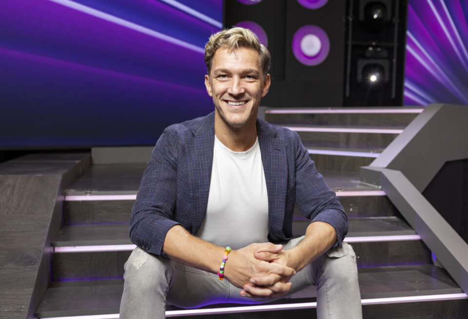 SE BILLEDET: Michael Olesen i vild kærlighedserklæring